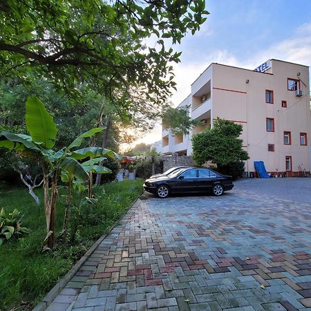 Hotel Ceka Дуррес Экстерьер фото