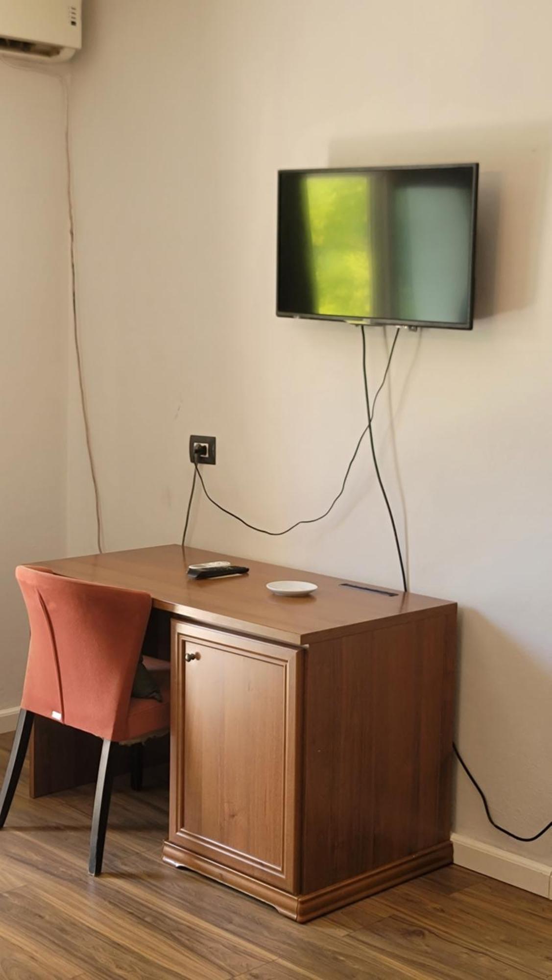 Hotel Ceka Дуррес Экстерьер фото