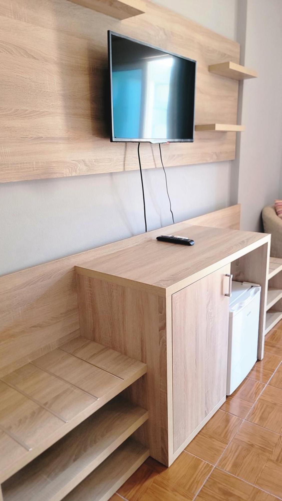 Hotel Ceka Дуррес Экстерьер фото